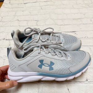 Under Armour charged Assert Running Shoes